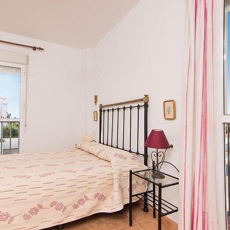 Apartamento Las Torres 科尼尔-德拉弗龙特拉 外观 照片