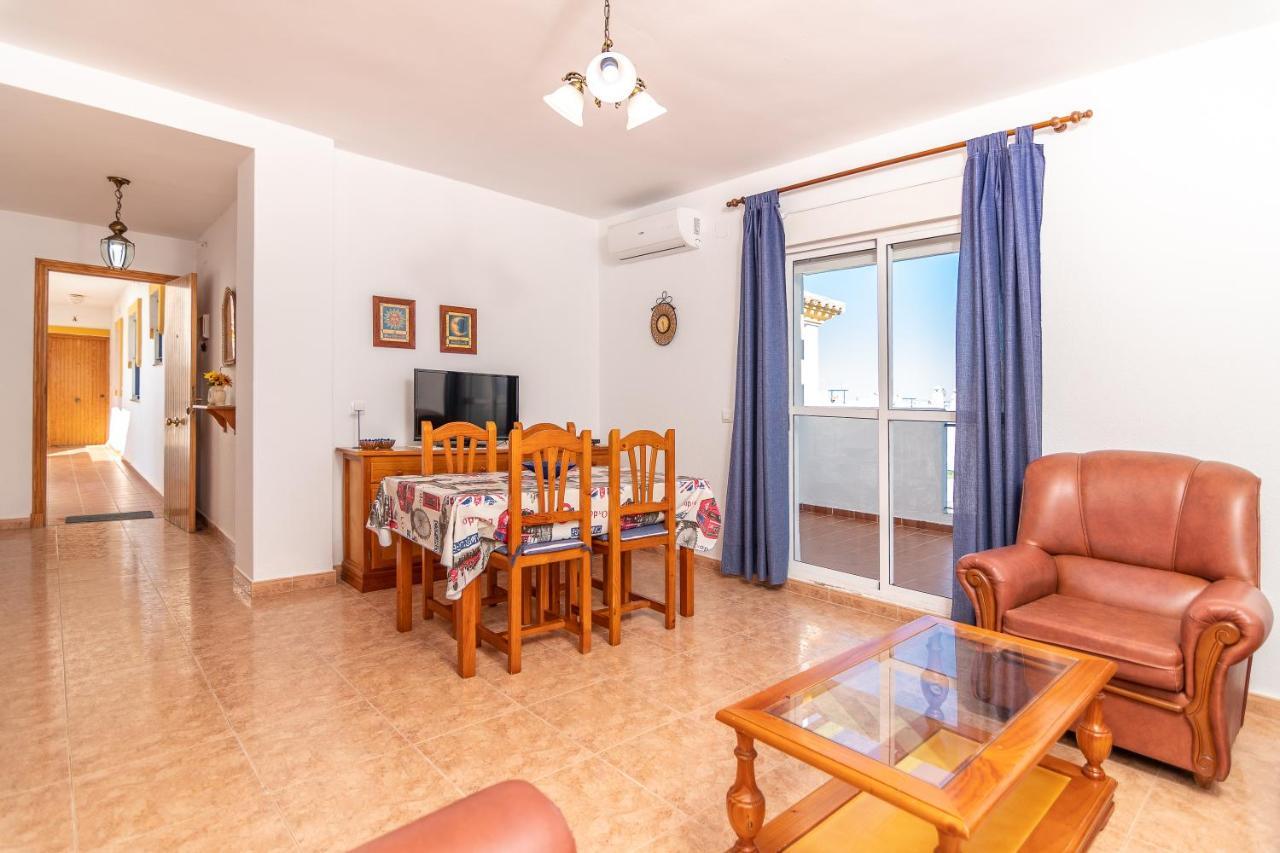 Apartamento Las Torres 科尼尔-德拉弗龙特拉 外观 照片