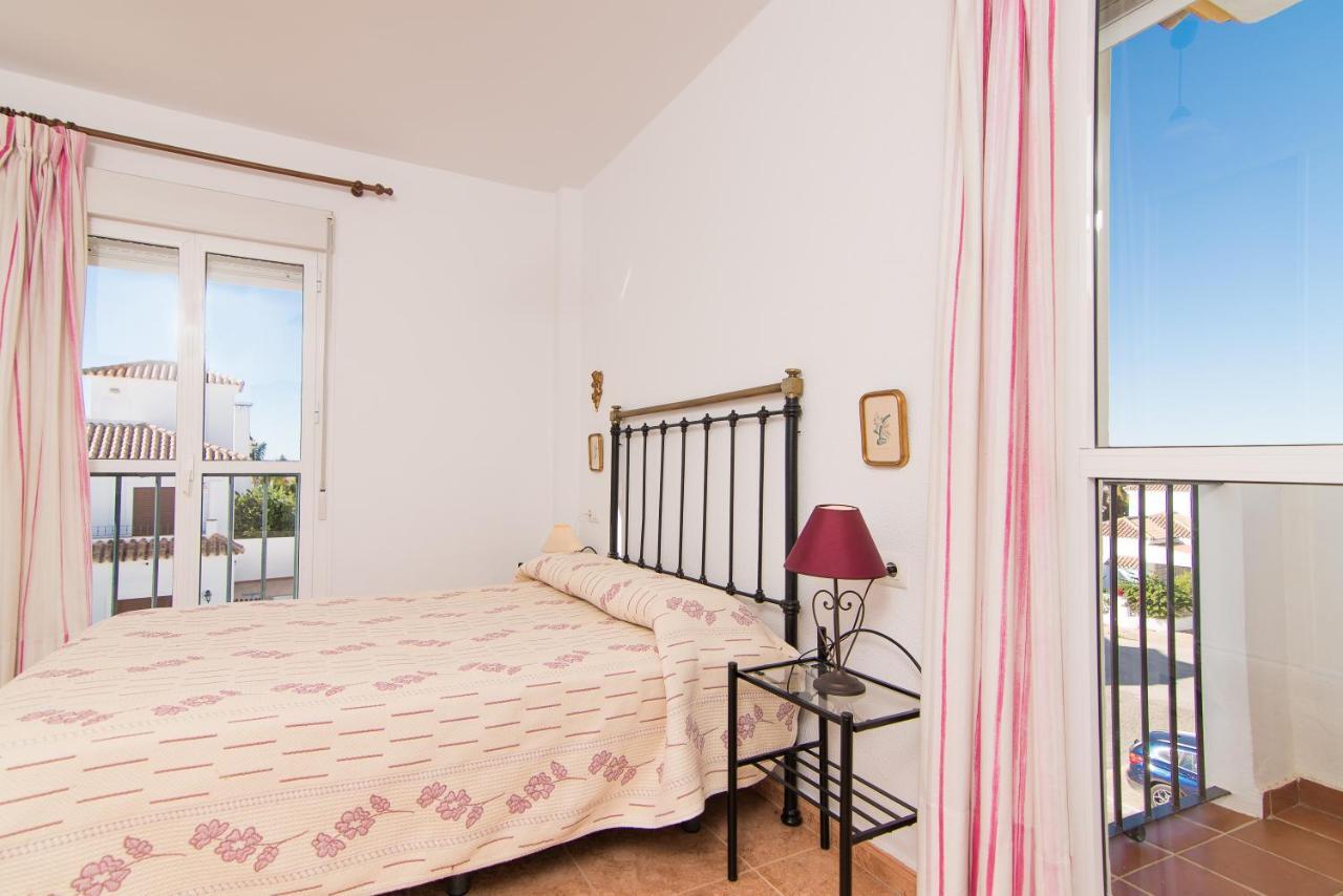 Apartamento Las Torres 科尼尔-德拉弗龙特拉 外观 照片