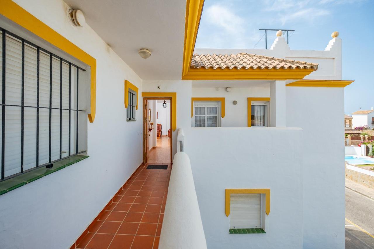 Apartamento Las Torres 科尼尔-德拉弗龙特拉 外观 照片