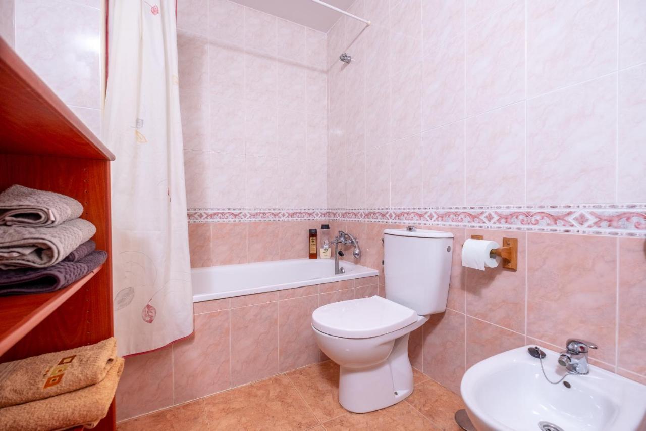 Apartamento Las Torres 科尼尔-德拉弗龙特拉 外观 照片